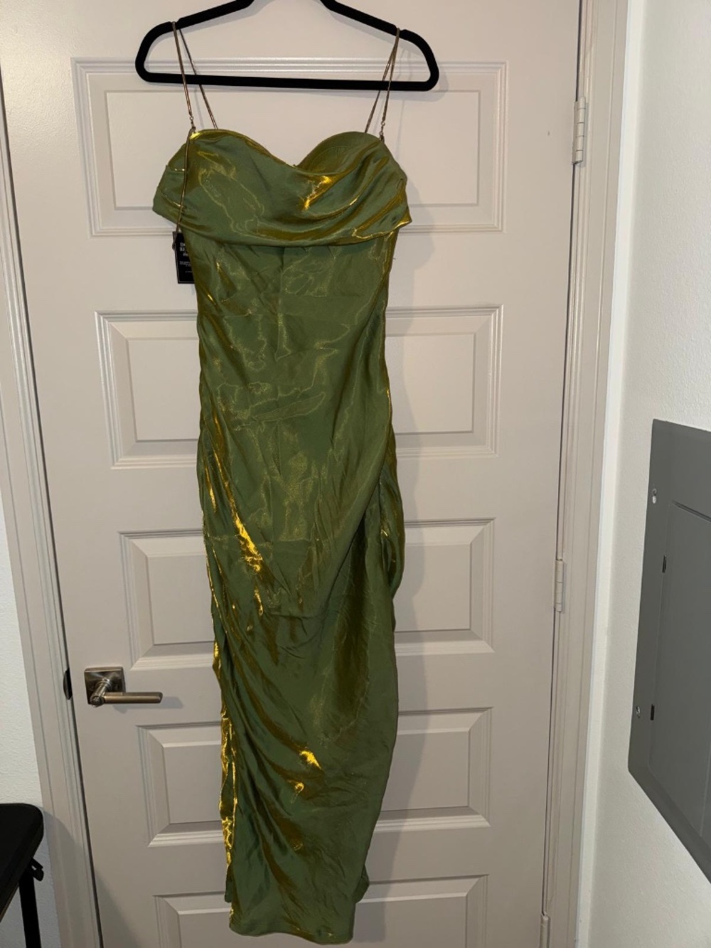 BRAND NEW JLUXLABEL Olive Green Maxi Dress - SIZE L LARGE